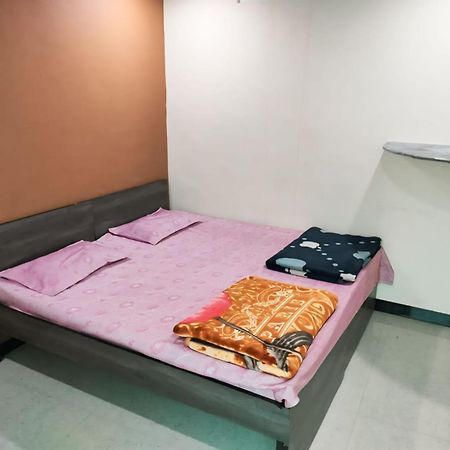 Kailash Kuti Guest House ウッジャイン エクステリア 写真